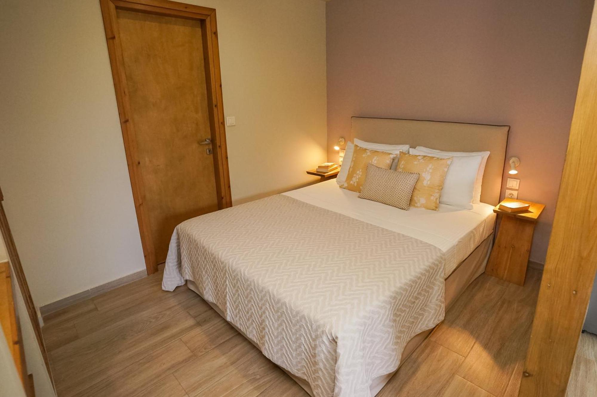 Forest Resort Suites Skiathos Troulos Exterior foto